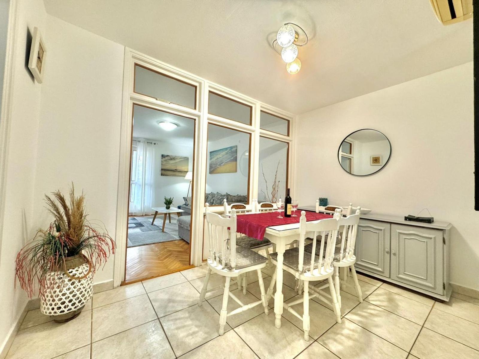 Apartment Family Andjelija