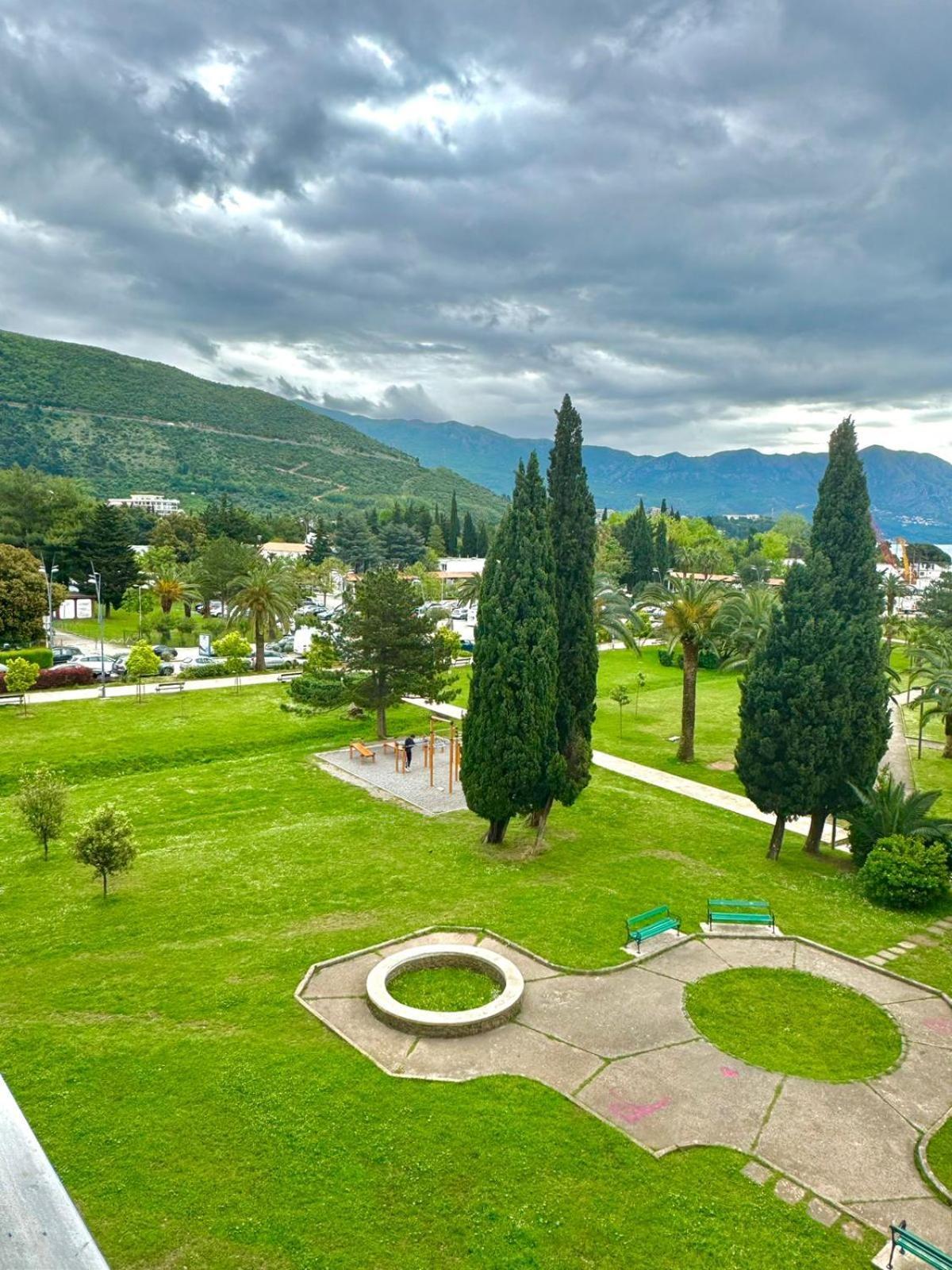 Apartment Family Andjelija Budva